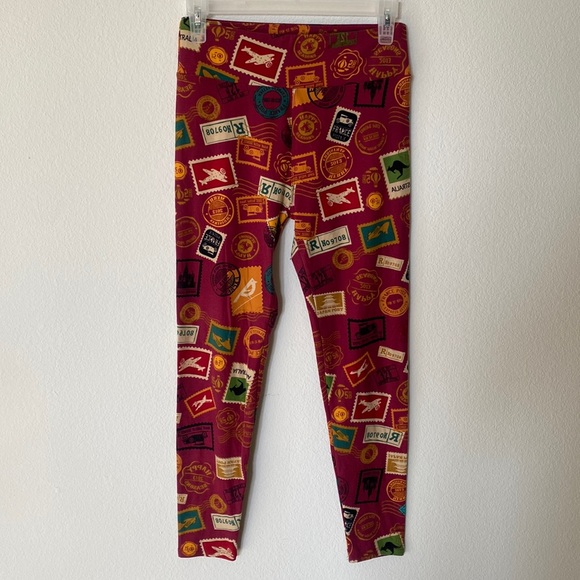 Lularoe travel themes leggings - Picture 1 of 4